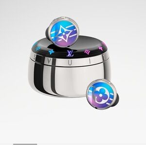 Louis Vuitton Wireless Earbuds with Charging Case Light Up Sold Out!